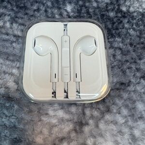Official Apple 3.5mm Jack Wired Earbuds iPhone iPad Air headphones New